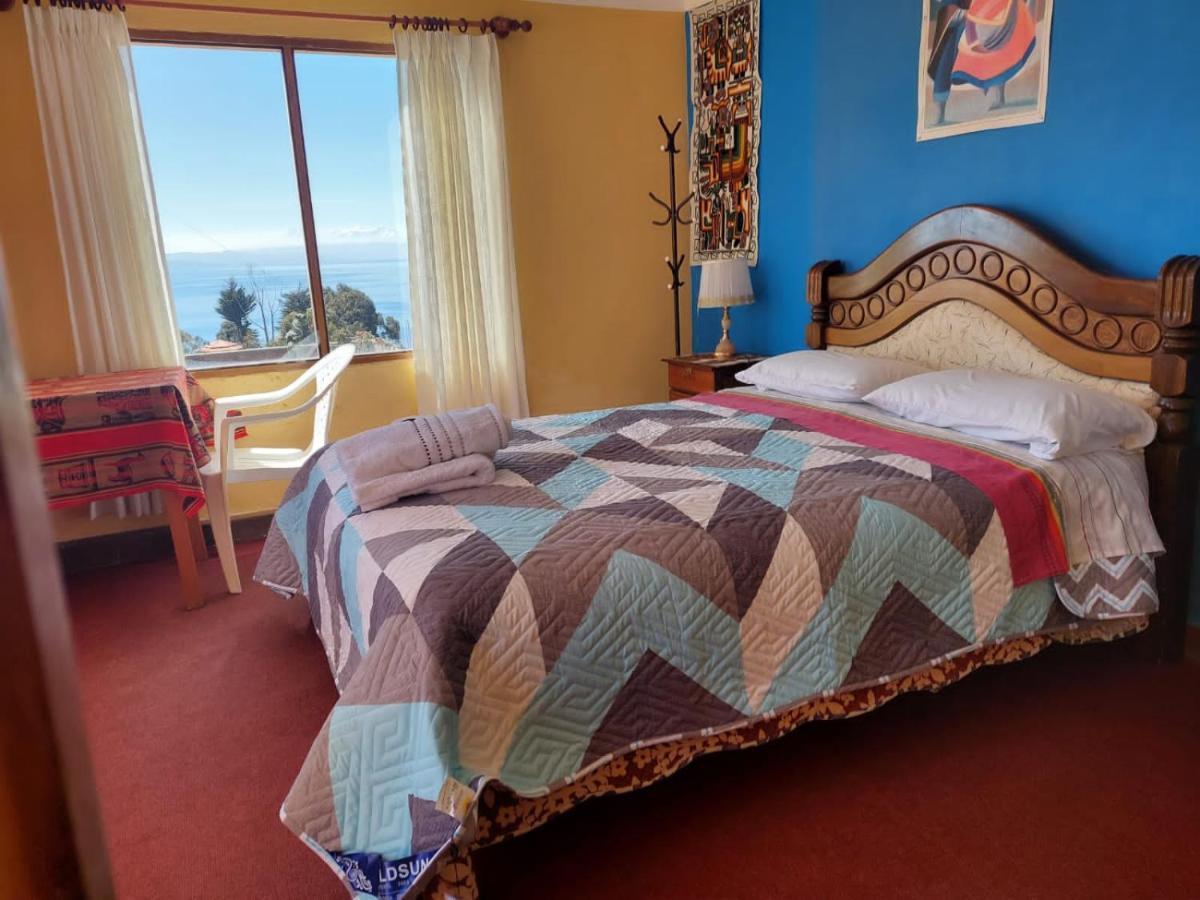 Hostal Tawri Isla del Sol Екстер'єр фото