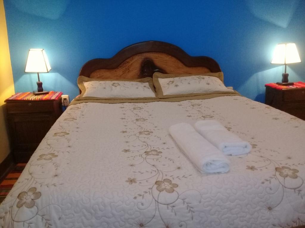 Hostal Tawri Isla del Sol Екстер'єр фото